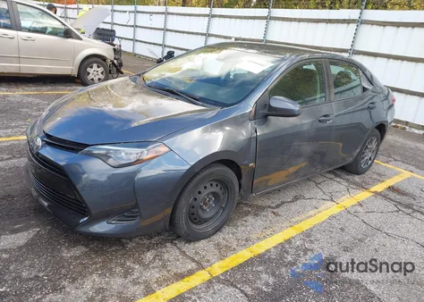 2017 Toyota Corolla Le from USA, damaged, VIN 2T1BURHE5HC885556